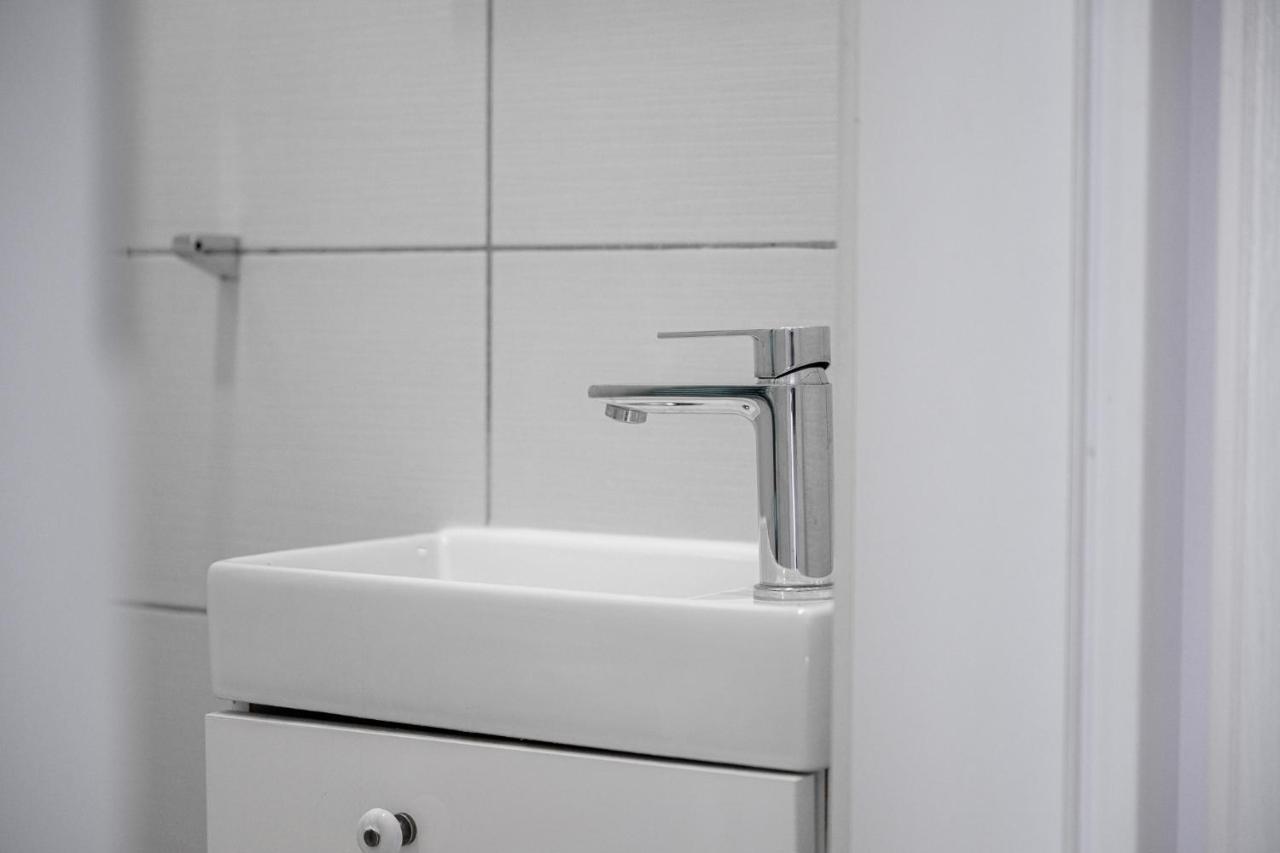 Euro Square Studios Загреб Екстериор снимка